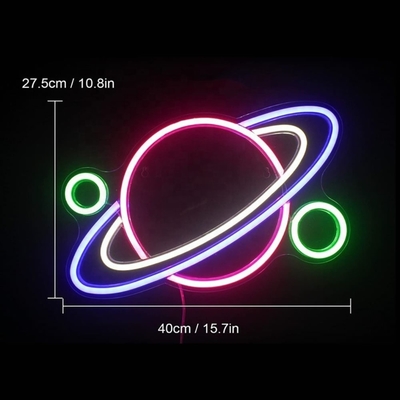 Verander uw kamer in een koele en trendy ruimte met onze Planet Neon Sign LED Light