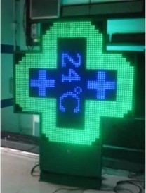 P16 P20 Pixels 3D LED Apotheek Cross Display Sign met RS232 RF Control Communication