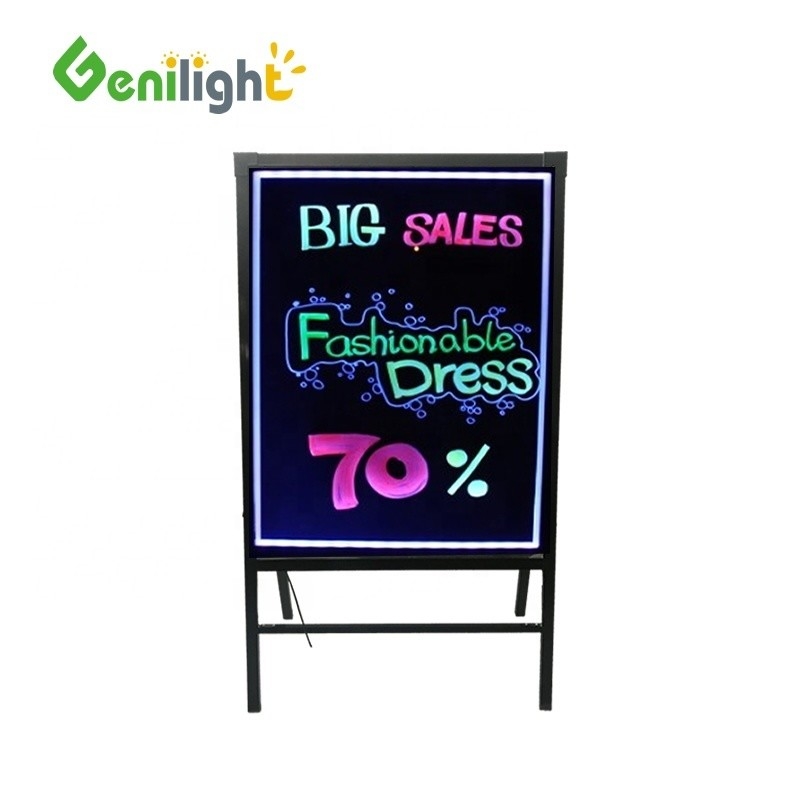 OEM Flashing Stand Billboard Glowing Drawing LED Schrijfbord Volkleurig Boord